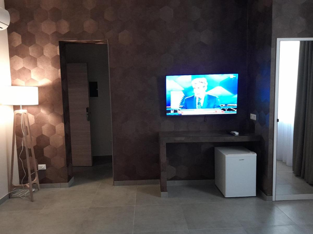 Baaria House Hotel Barcellona-Pozzo di Gotto Εξωτερικό φωτογραφία