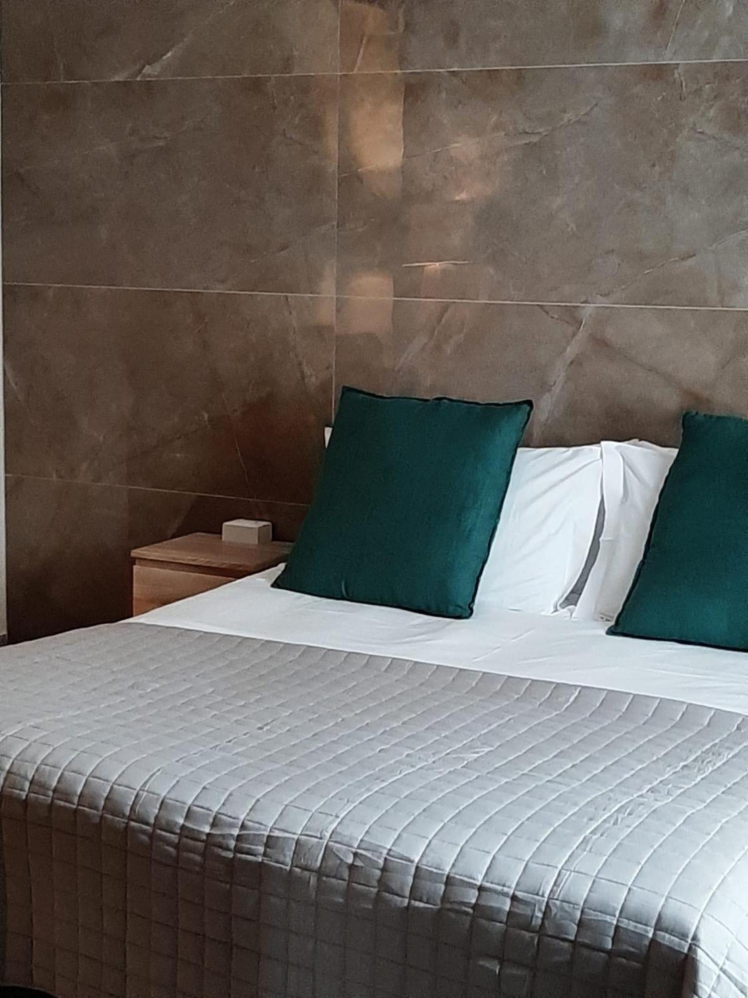 Baaria House Hotel Barcellona-Pozzo di Gotto Εξωτερικό φωτογραφία
