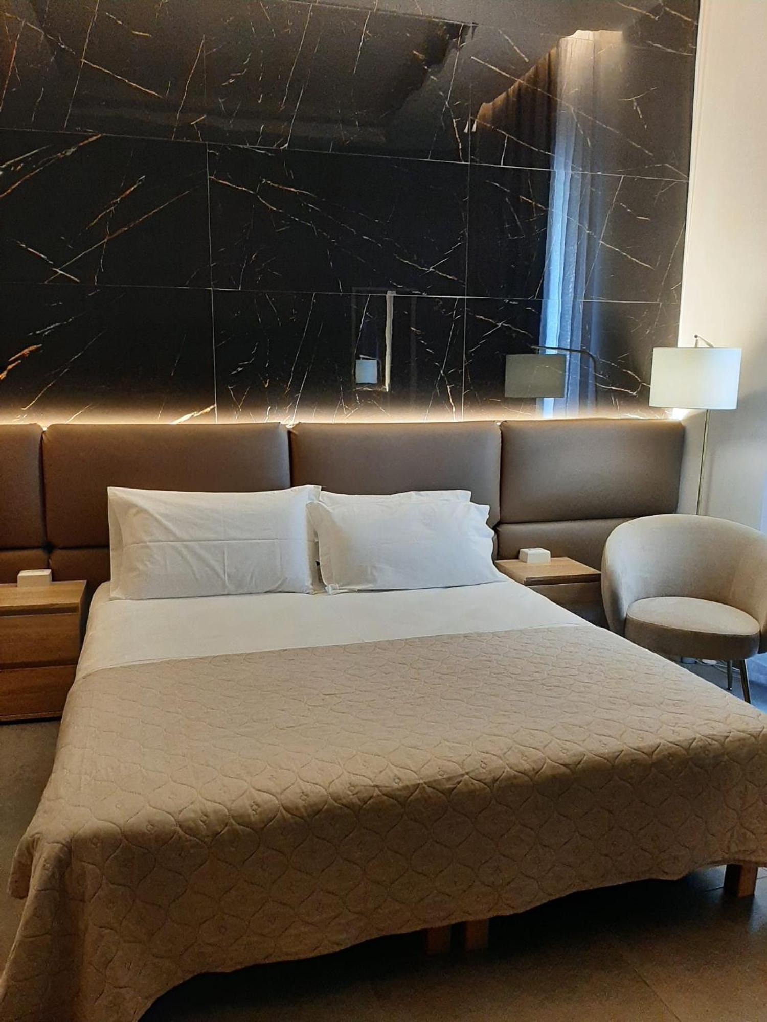 Baaria House Hotel Barcellona-Pozzo di Gotto Εξωτερικό φωτογραφία
