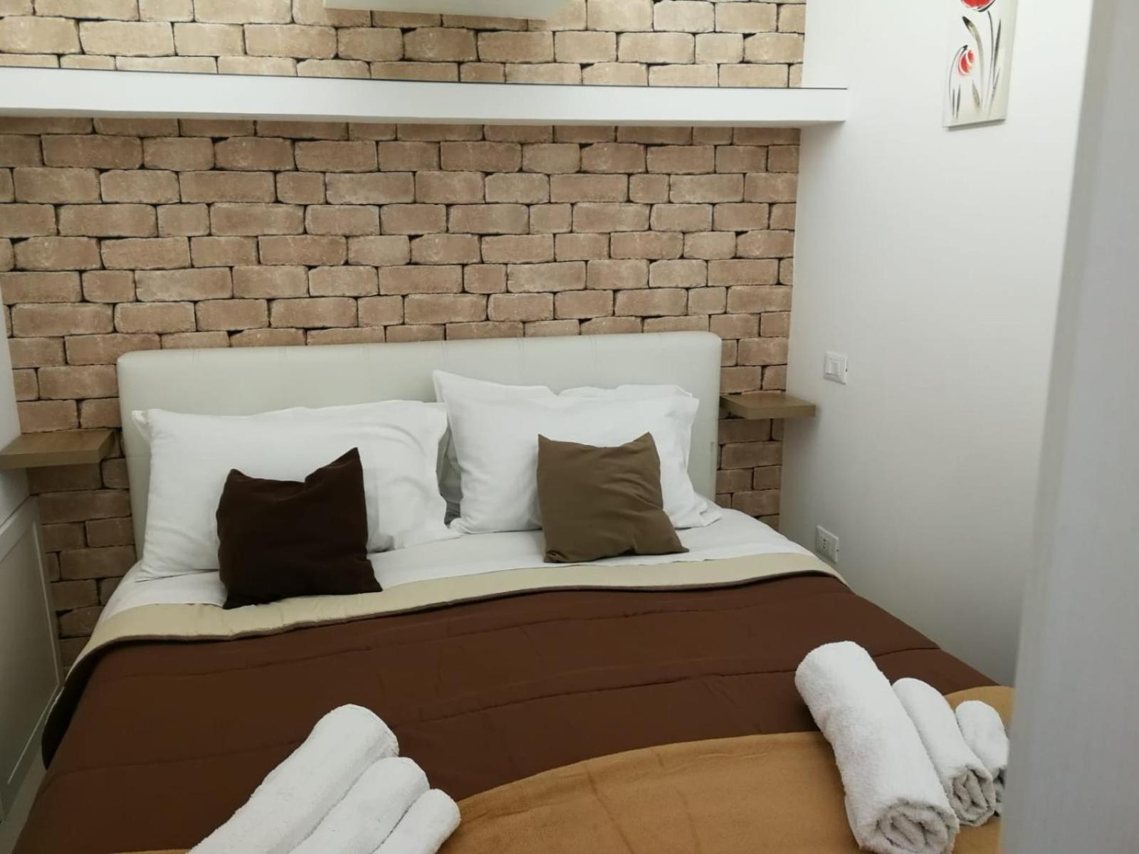 Baaria House Hotel Barcellona-Pozzo di Gotto Εξωτερικό φωτογραφία